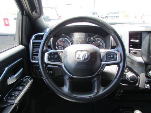 Used 2024 RAM 3500 SLT AWD/4WD image 25