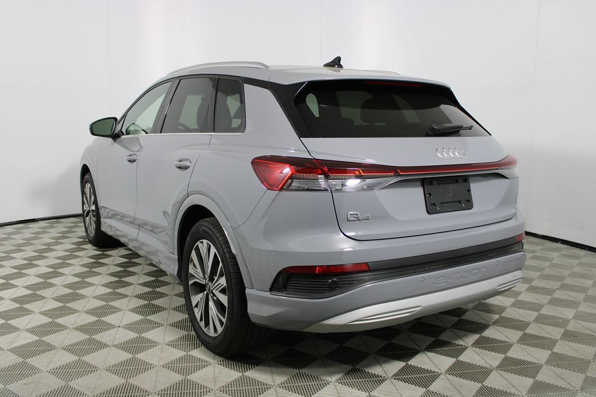 Used 2023 Audi Q4 e-tron Premium w/ Convenience Package RWD image 31
