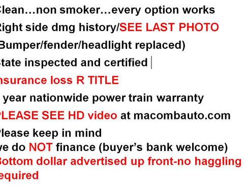 Used 2017 Ford Fusion SE w/ Equipment Group 201A FWD image 2