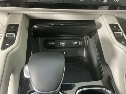 Used 2021 Kia Telluride SX w/ SX Prestige Package AWD/4WD image 34
