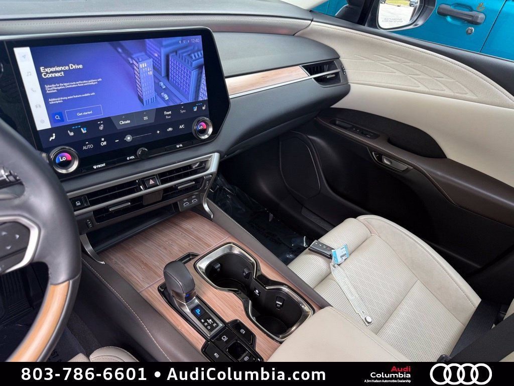 Used 2023 Lexus RX 350 FWD w/ Accessory Package image 32