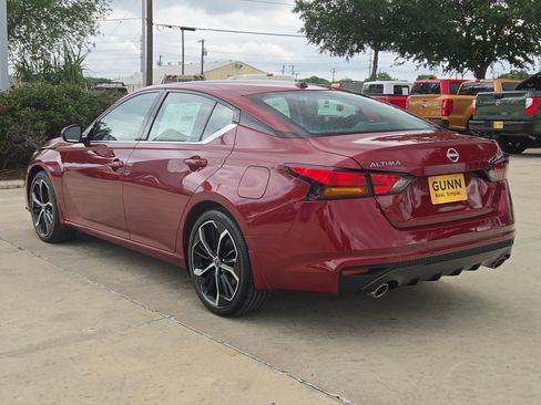 New 2026 Nissan Altima 2.5 SR FWD image 5