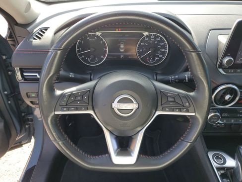 Used 2024 Nissan Sentra SR FWD image 21