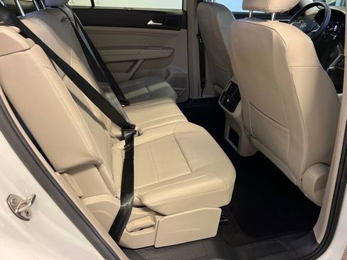 Certified 2023 Volkswagen Atlas SE FWD image 13