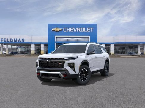 New 2027 Chevrolet Traverse Z71 w/ Driver Confidence Package AWD/4WD image 8
