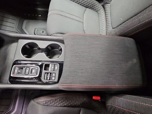 New 2026 Honda Pilot Sport image 22
