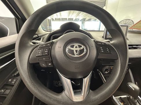 Used 2017 Toyota Yaris iA FWD image 29