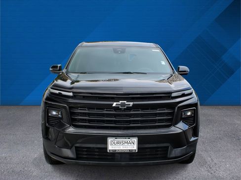 Used 2024 Chevrolet Traverse LS w/ Midnight/Sport Edition image 4