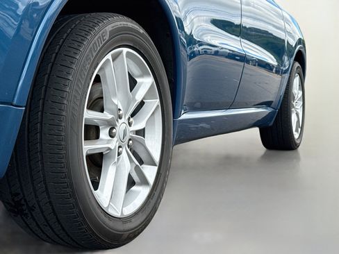 Used 2025 Dodge Durango R/T AWD/4WD image 6