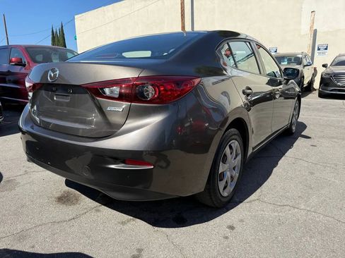 Used 2014 MAZDA MAZDA3 i Sport image 12