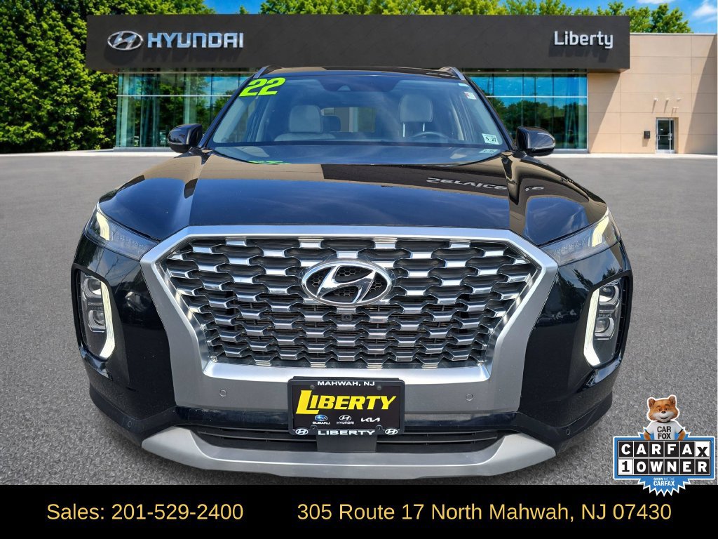 Certified 2022 Hyundai Palisade Limited w/ Cargo Package AWD/4WD image 9