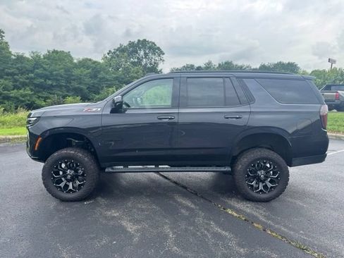 Used 2025 Chevrolet Tahoe Z71 AWD/4WD image 6