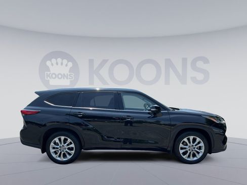 Used 2023 Toyota Highlander Limited AWD/4WD image 8