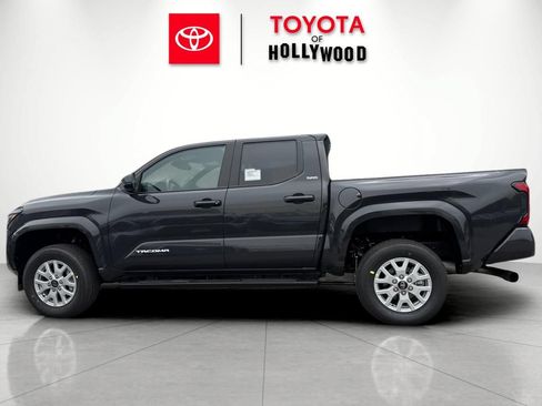 New 2026 Toyota Tacoma SR5 AWD/4WD image 9