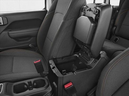 New 2026 Jeep Gladiator Sport AWD/4WD image 10