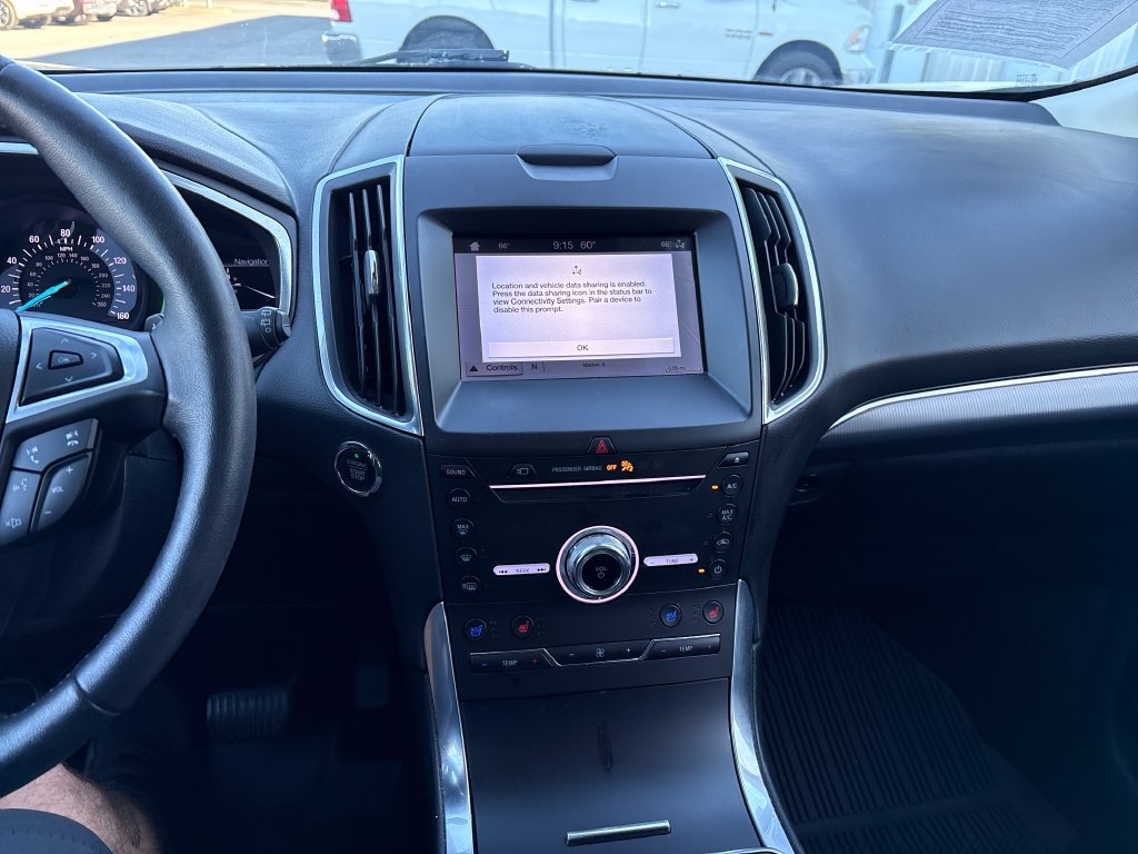 Used 2019 Ford Edge Titanium w/ Equipment Group 301A AWD/4WD image 17