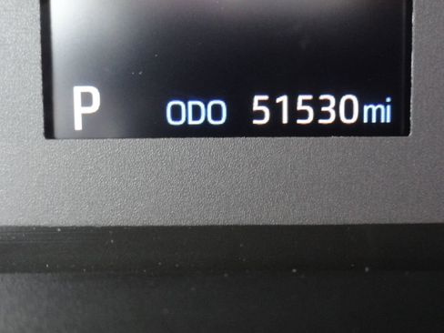 Used 2025 Toyota Corolla LE image 16