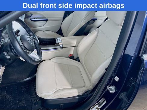 Used 2022 Mercedes-Benz C 300 4MATIC Sedan image 21