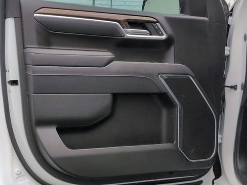 Certified 2025 Chevrolet Silverado 1500 LT w/ Safety Package image 19