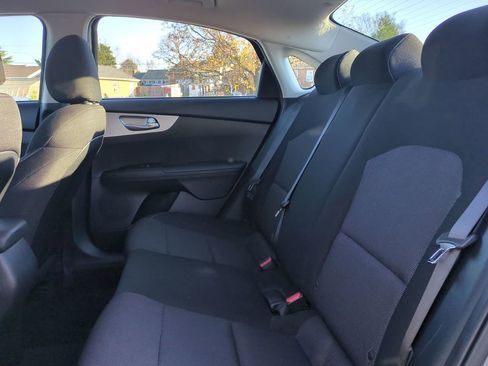 Used 2024 Kia Forte LXS image 13