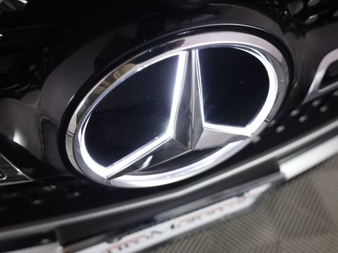 Used 2023 Mercedes-Benz GLA 250 4MATIC image 70