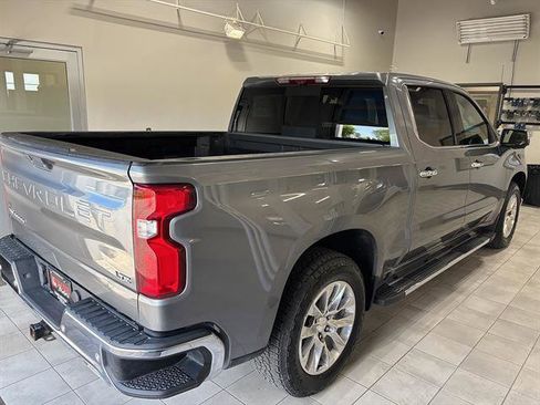 Used 2020 Chevrolet Silverado 1500 LTZ w/ LTZ Premium Package AWD/4WD image 4