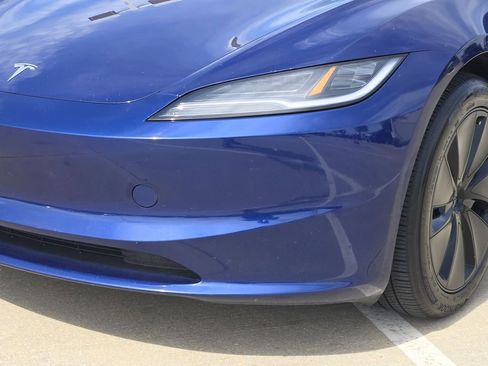 Used 2025 Tesla Model 3 Long Range AWD/4WD image 10