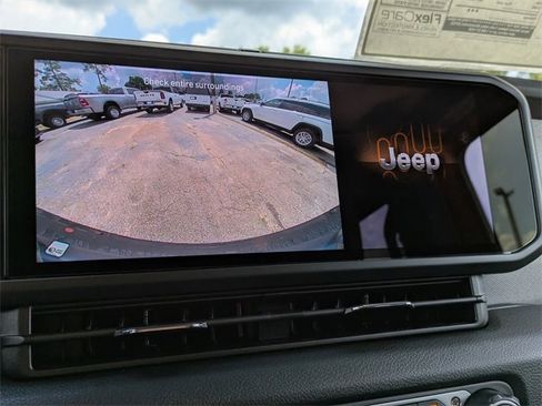 New 2025 Jeep Wrangler Sport S image 20