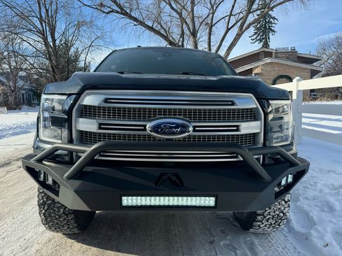 Used 2016 Ford F150 Platinum w/ Equipment Group 701A Luxury image 21