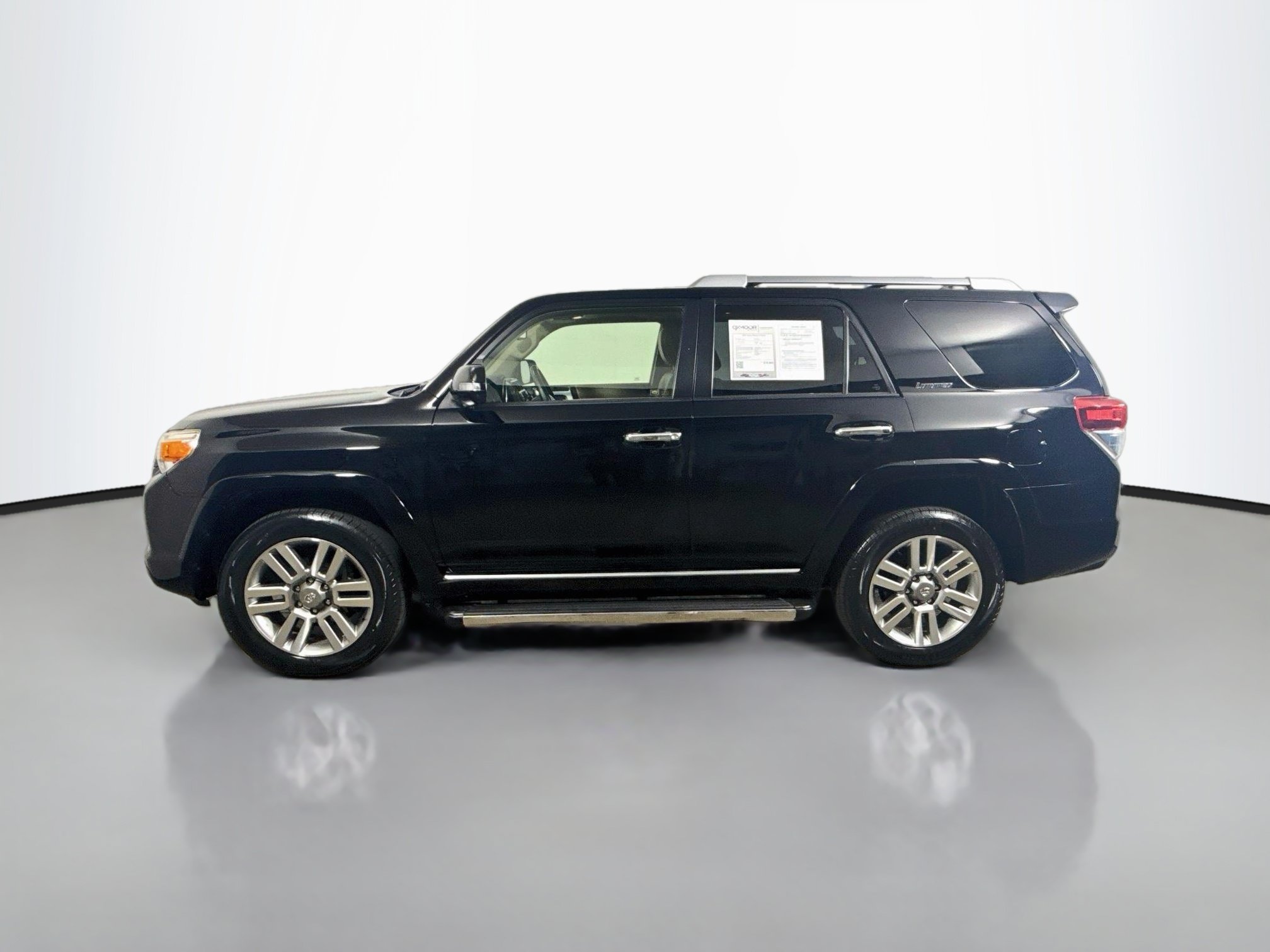 Used 2012 Toyota 4Runner Limited AWD/4WD image 4