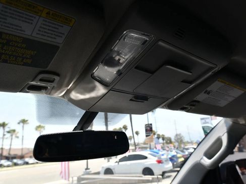 Used 2017 Toyota Tundra Limited RWD image 19