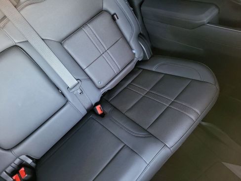 Used 2025 Chevrolet Silverado 2500 High Country w/ Midnight Edition image 14