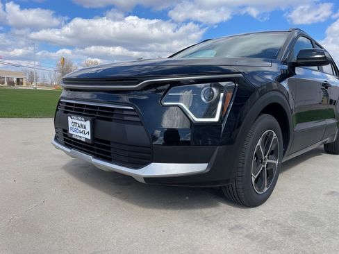 New 2026 Kia Niro LX FWD image 14