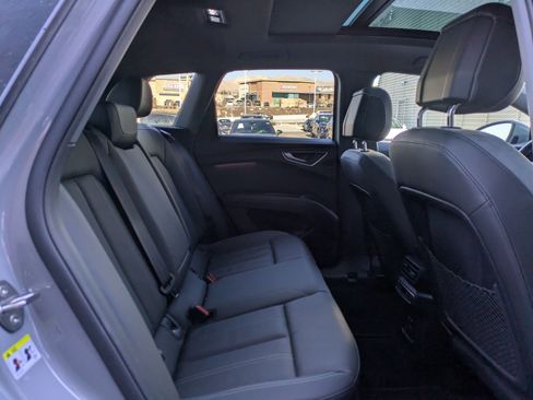 Used 2023 Audi Q4 e-tron Premium Plus w/ Premium Plus image 26