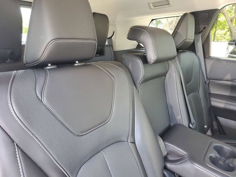 Used 2023 INFINITI QX60 Pure AWD/4WD image 25