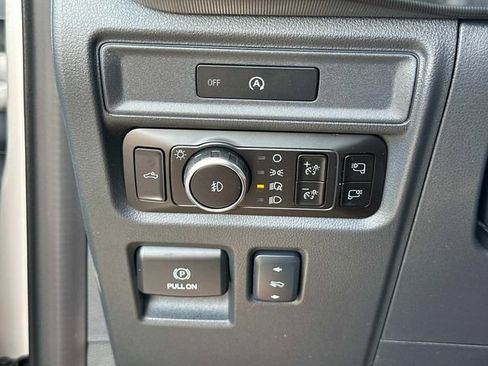 New 2025 Ford F150 Platinum w/ Equipment Group 702A High image 28
