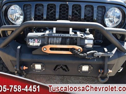 Used 2020 Jeep Gladiator Sport w/ Quick Order Package 24S image 5