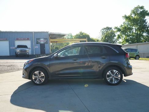 Used 2022 Kia Niro EX w/ Cold Weather Package FWD image 24