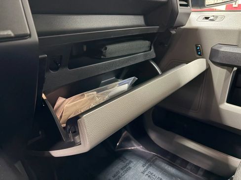 Used 2017 Ford F150 XL w/ Equipment Group 101A Mid image 49