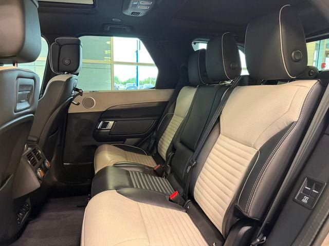 Used 2021 Land Rover Discovery HSE R-Dynamic AWD/4WD image 21
