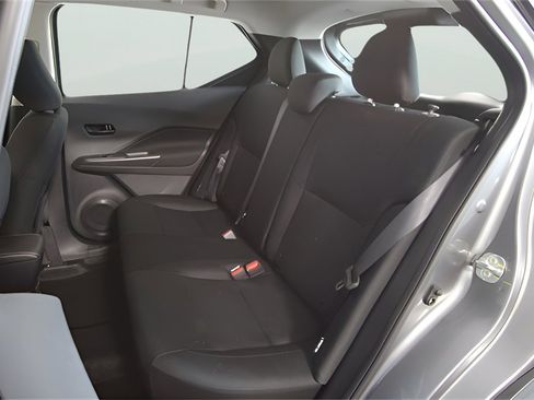 Used 2024 Nissan Kicks S image 15