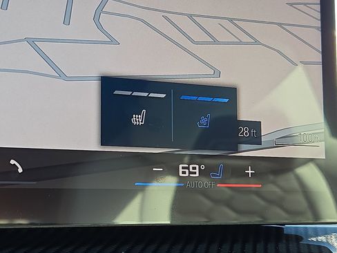 Used 2026 BMW X5 M Competition w/ Executive Package image 26