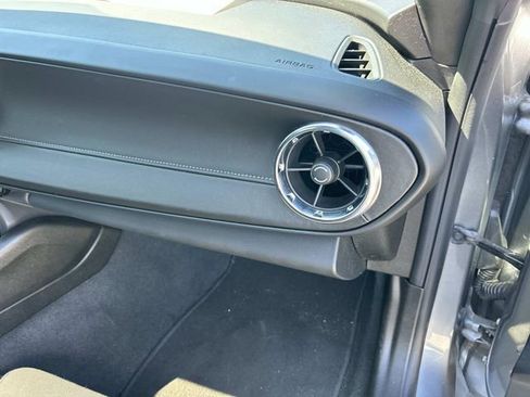 Used 2022 Chevrolet Camaro LT w/ Technology Package RWD image 22