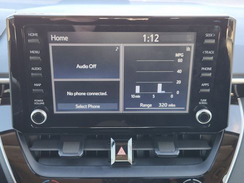 Used 2022 Toyota Corolla LE image 21