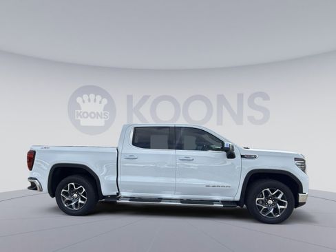 New 2026 GMC Sierra 1500 SLT w/ SLT Premium Plus Package AWD/4WD image 8