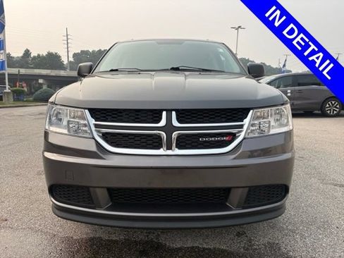 Used 2017 Dodge Journey SE w/ Flexible Seating Group FWD image 22