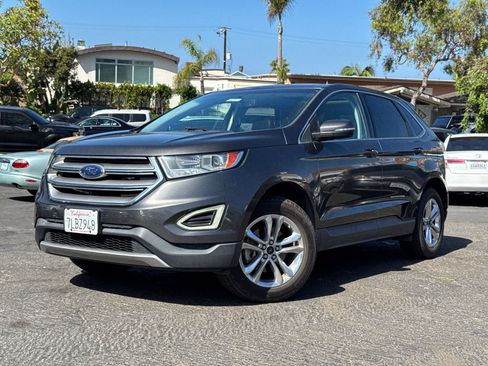 Used 2015 Ford Edge SEL w/ Equipment Group 201A FWD image 2