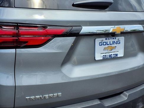 Certified 2023 Chevrolet Traverse LT FWD image 26