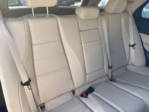 Used 2025 Mercedes-Benz GLE 350 4MATIC image 26