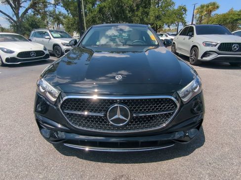 Used 2025 Mercedes-Benz E 350 4MATIC Sedan image 21
